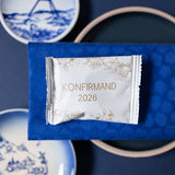 White Konfirmand bags with Gold Print w Roses incl. Handmade cookies: Perfect table decoration for Confirmation