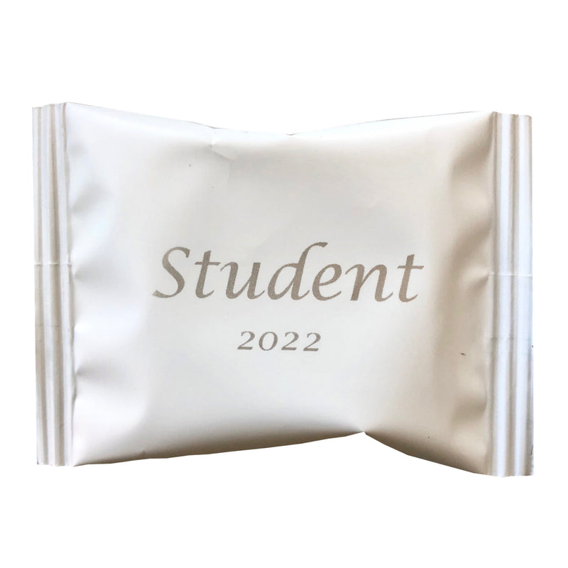Weiße Studententasche mit silbernem Aufdruck inkl. Harte Süßigkeiten